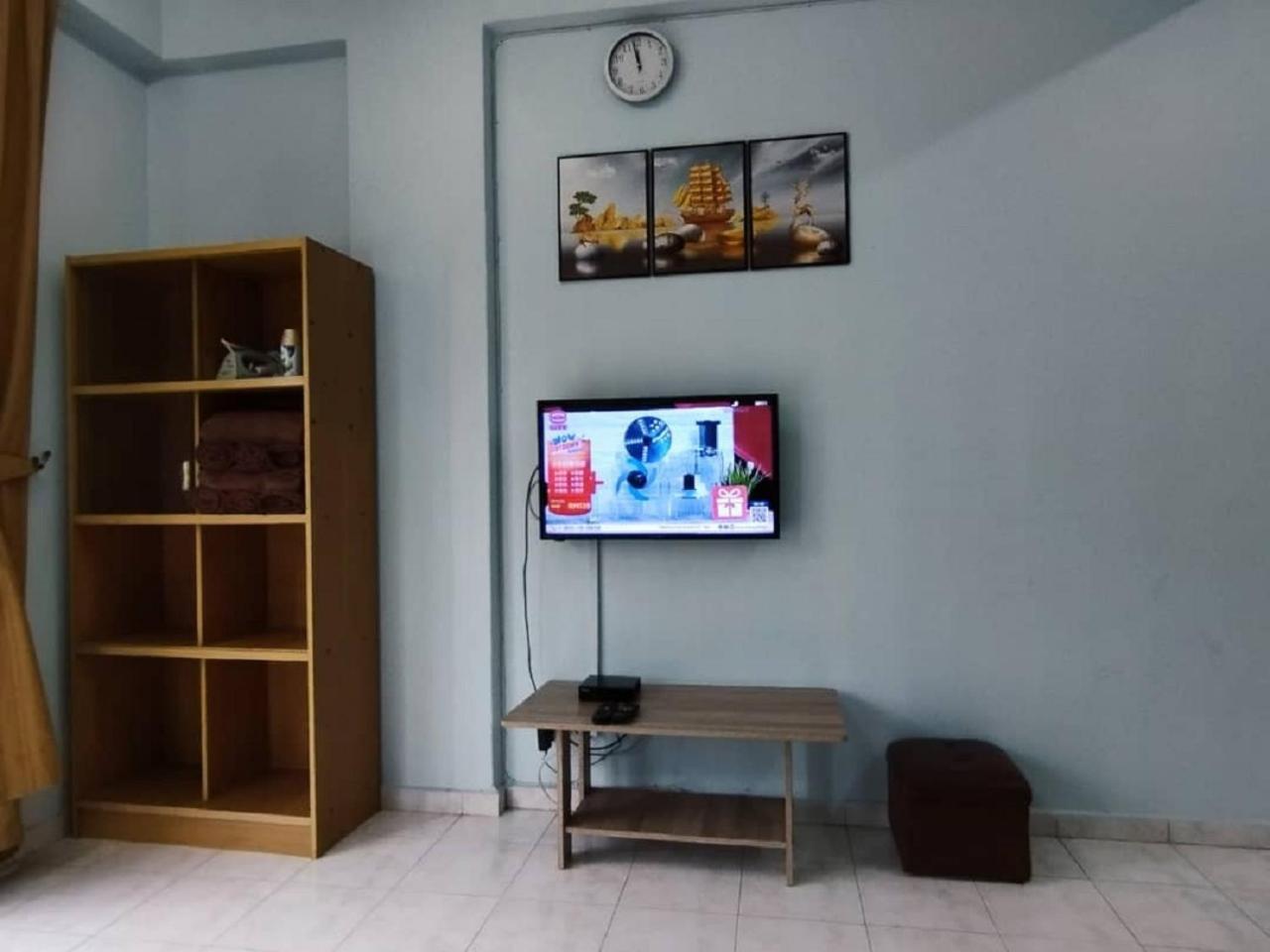 Homestay Bukit Beruang Holiday home